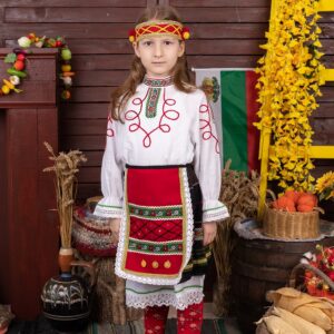 Детска северняшка народна носия за момиче от три части